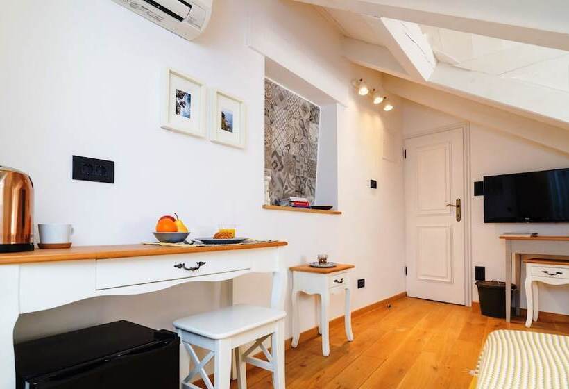 Fotos del hotel Art Home Arthur:  12