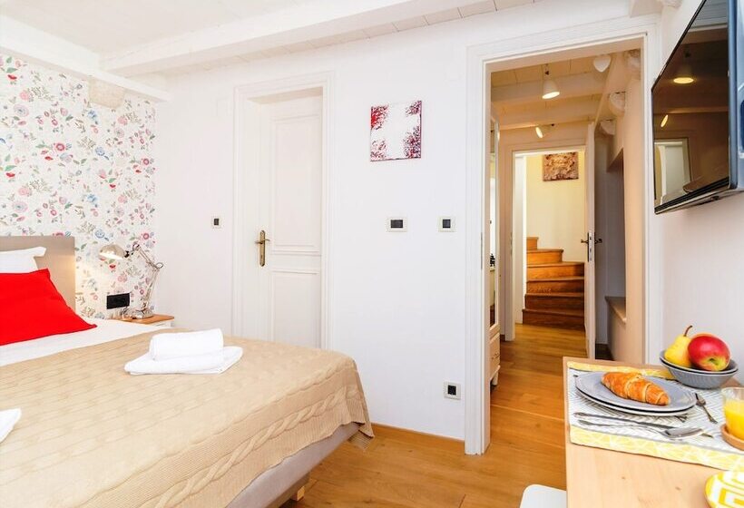 Fotos del hotel Art Home Arthur:  17