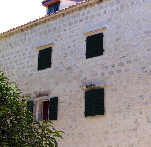 Fotos del hotel Rooms Vila Vilini Dvori:  6