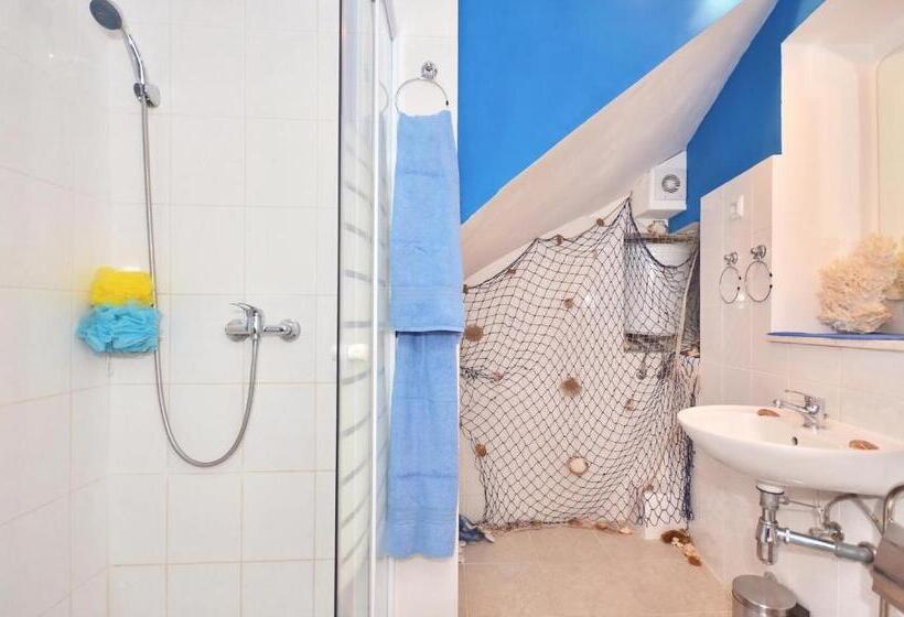 Fotos del hotel Rooms Vila Vilini Dvori:  13