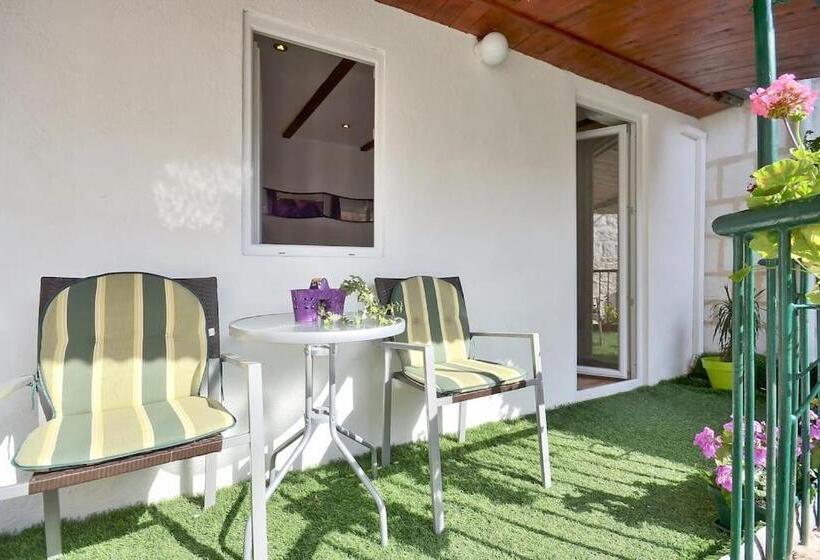 Fotos del hotel Rooms Vila Vilini Dvori:  8