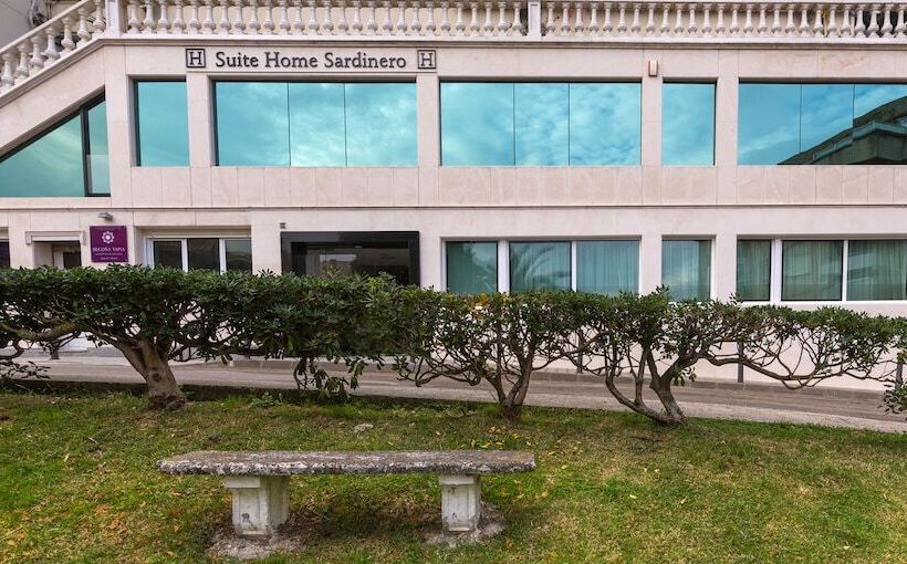 Fotos del hotel Suite Home Sardinero:  12