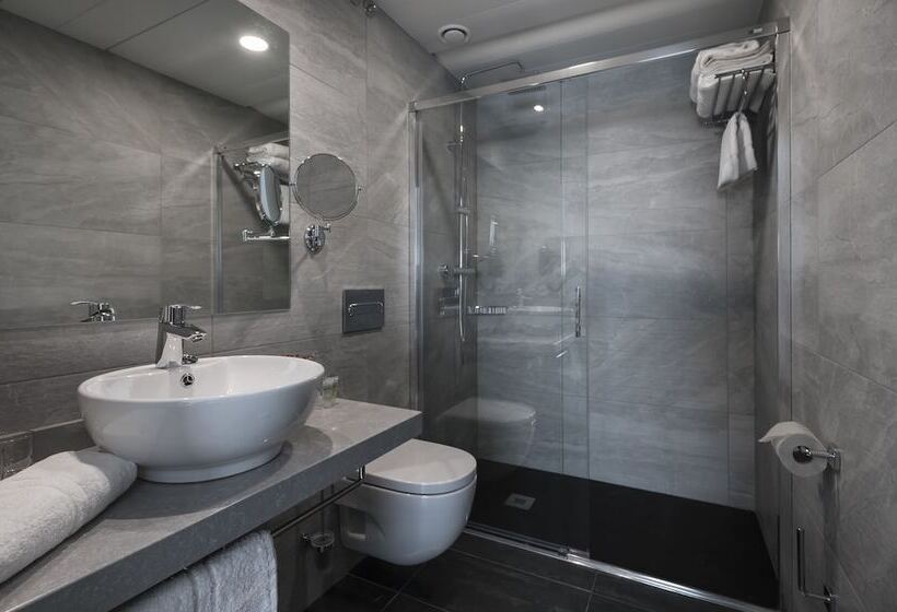 Fotos del hotel Suite Home Sardinero:  2