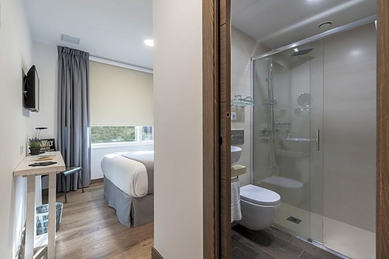 Fotos del hotel Suite Home Sardinero:  24