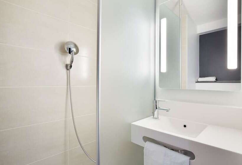 Fotos del hotel B&b Hôtel Lyon Centre Perrache Berthelot:  4