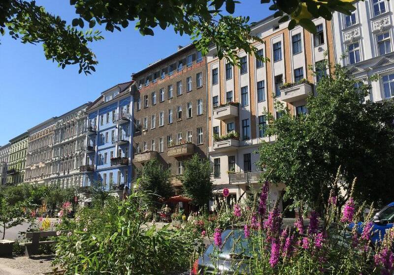 Fotos del hotel Brilliant Apartments:  9