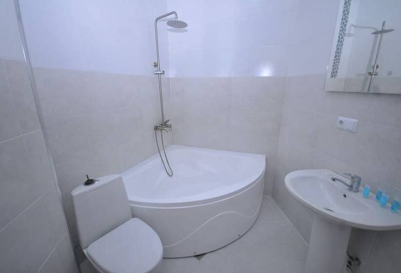 Fotos del hotel City:  6