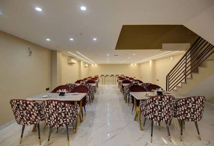 Fotos del hotel Smart Palace By Smart Rooms:  7