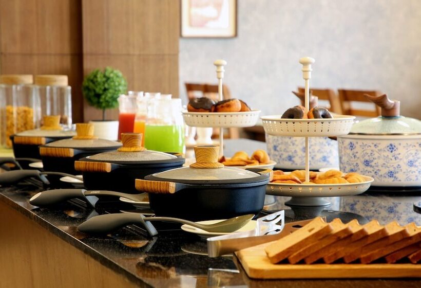 Fotos del hotel Sidra Pristine  & Portico Halls:  16