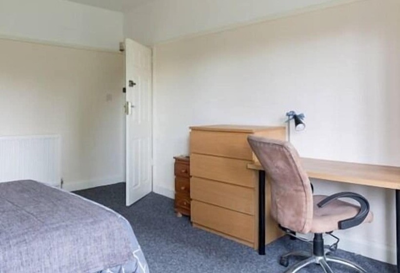 Fotos del hotel Birmingham Guest House 2:  11