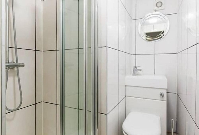 Fotos del hotel Birmingham Guest House 2:  9