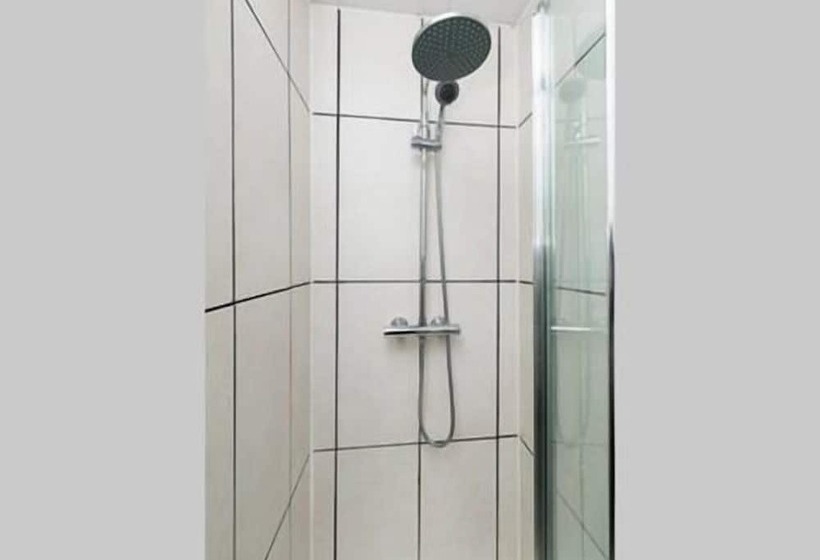 Fotos del hotel Birmingham Guest House 2:  18