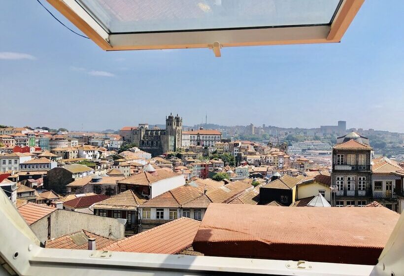 Fotos del hotel Your Opo Clérigos Apartments:  13