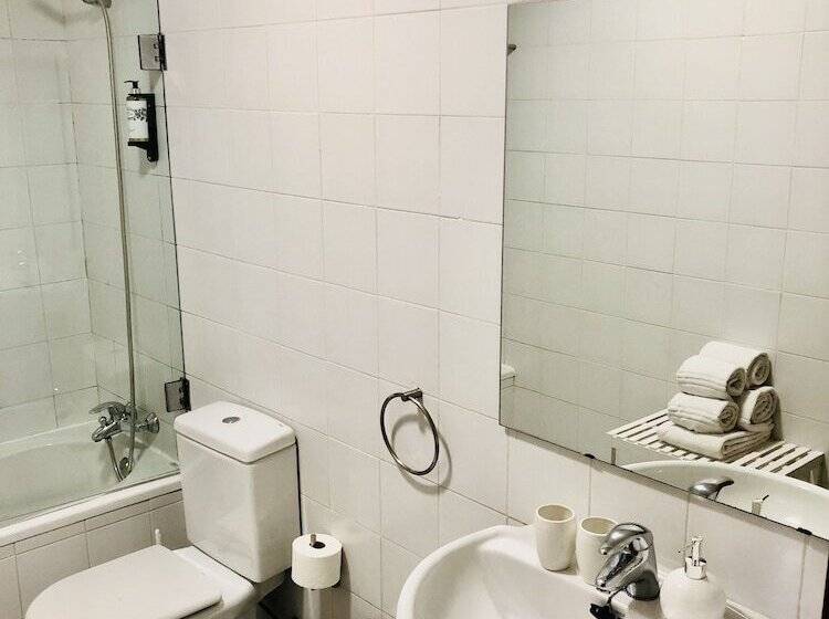 Fotos del hotel Your Opo Clérigos Apartments:  12