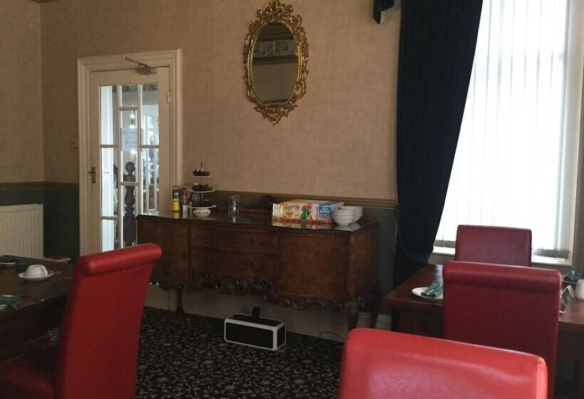 Fotos del hotel Plas Llwyd Guest House:  2