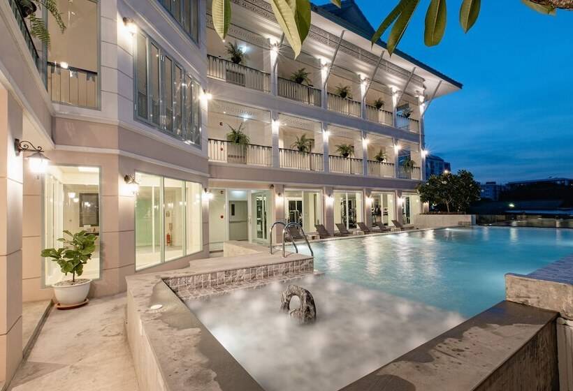 Fotos del hotel Siam Tharadol Sha Extra Plus:  2