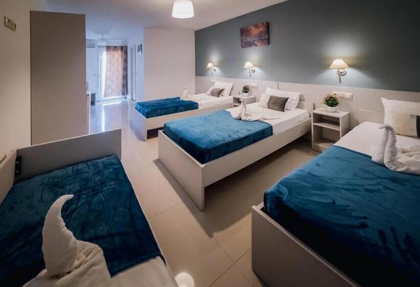 Fotos del hotel Sterling:  6