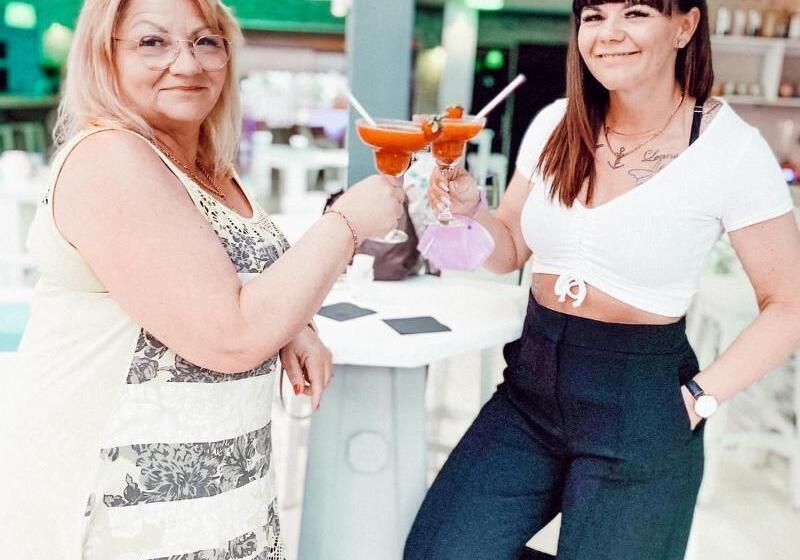 Fotos del hotel Sterling:  9