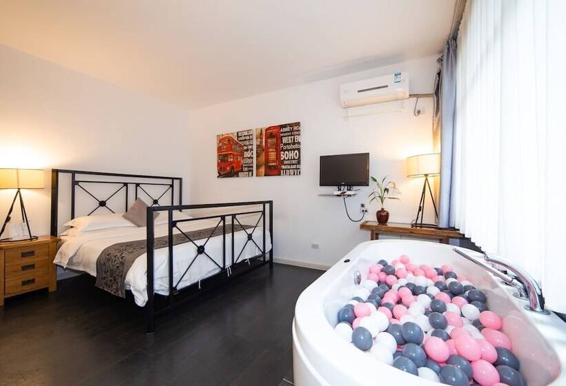 Fotos del hotel Humble Inn Boutique Residence:  19