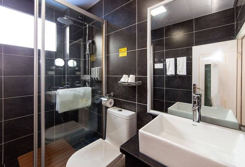 Fotos del hotel Humble Inn Boutique Residence:  21