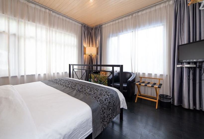 Fotos del hotel Humble Inn Boutique Residence:  8