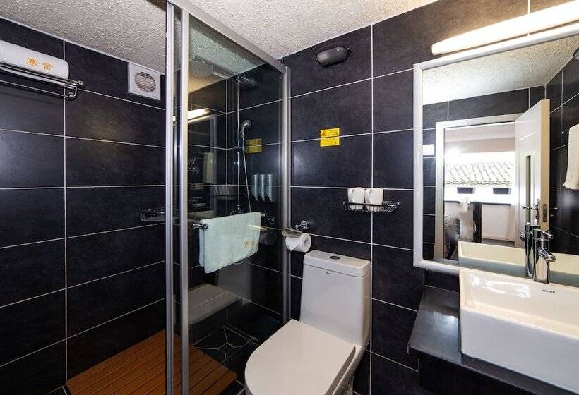 Fotos del hotel Humble Inn Boutique Residence:  5