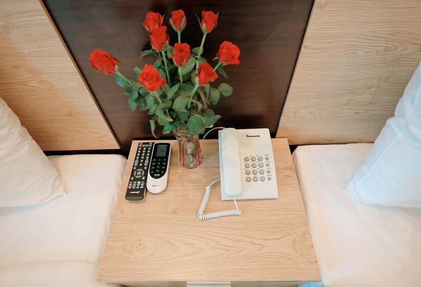 Fotos del hotel Anova:  16