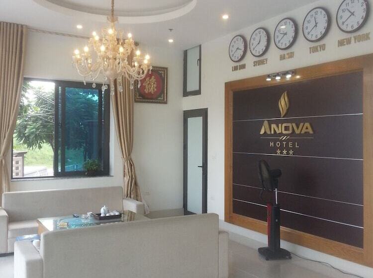 Fotos del hotel Anova:  3