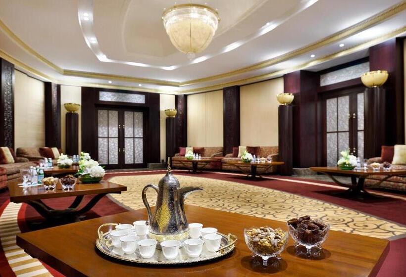 Fotos del hotel Beach Rotana - All Suites:  4