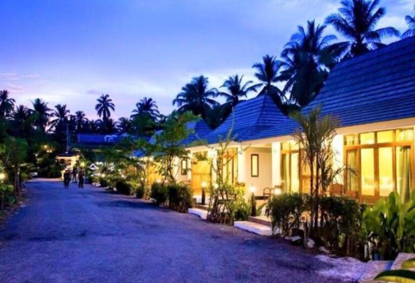 Fotos del hotel Ruean Thai Nai Bang By Pansak Resort:  19