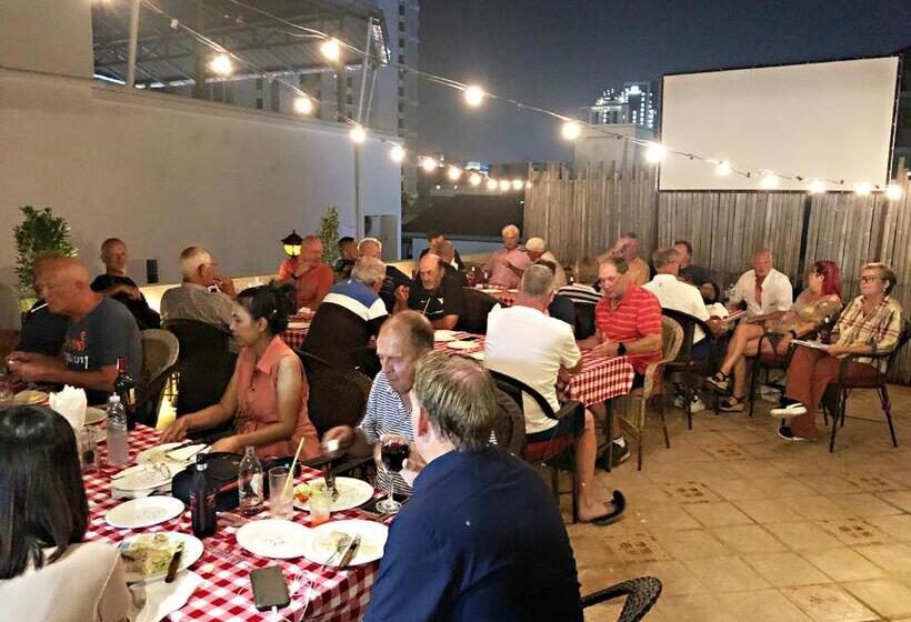 Fotos del hotel Zip Lounge & Apartments:  20