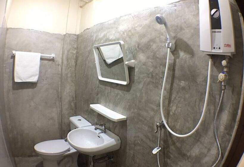 Fotos del hotel Phrasing Guesthouse:  2