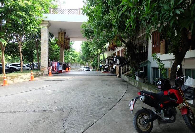 Fotos del hotel Sirinart Garden:  8