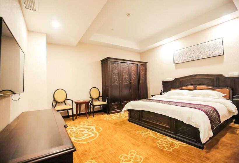 Fotos del hotel New Knight Royal:  12