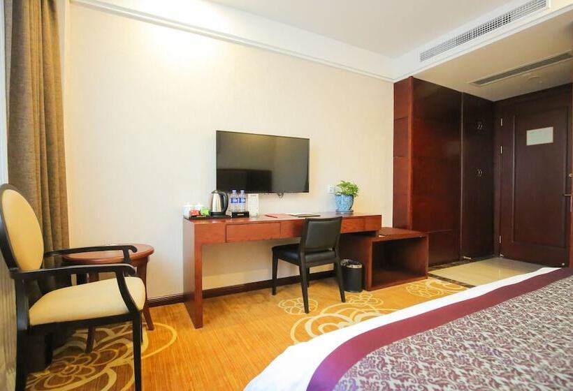 Fotos del hotel New Knight Royal:  18