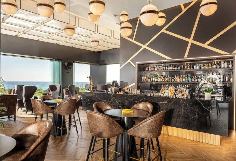 Fotos del hotel Nissiblu Beach Resort:  7