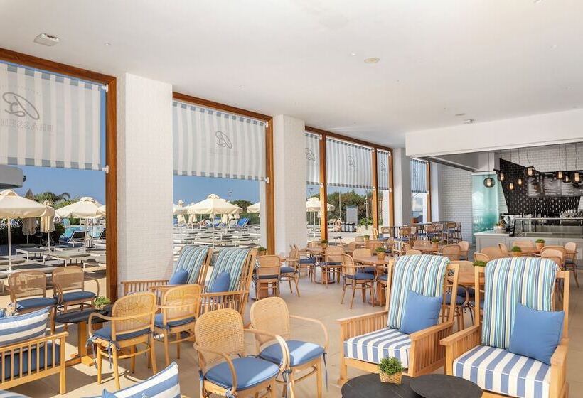 Fotos del hotel Nissiblu Beach Resort:  13