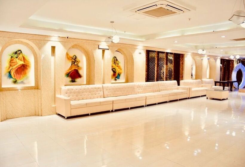 Fotos del hotel S. K Crown Park Naraina:  22