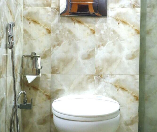 Fotos del hotel S. K Crown Park Naraina:  5