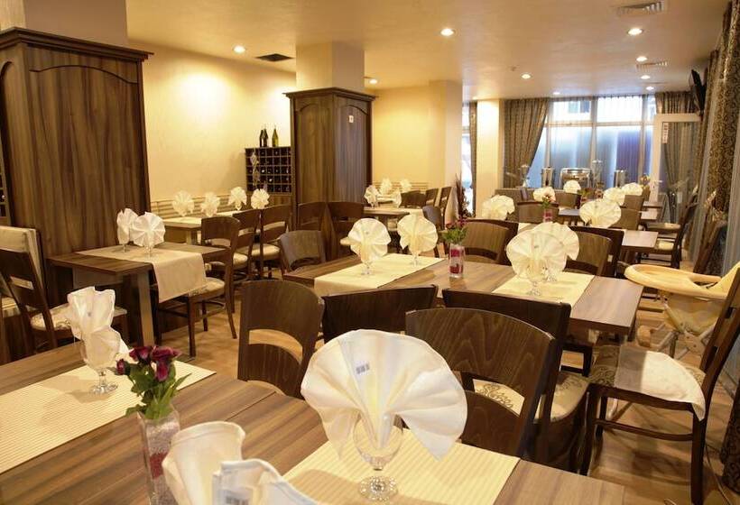 Fotos del hotel Zaara:  7