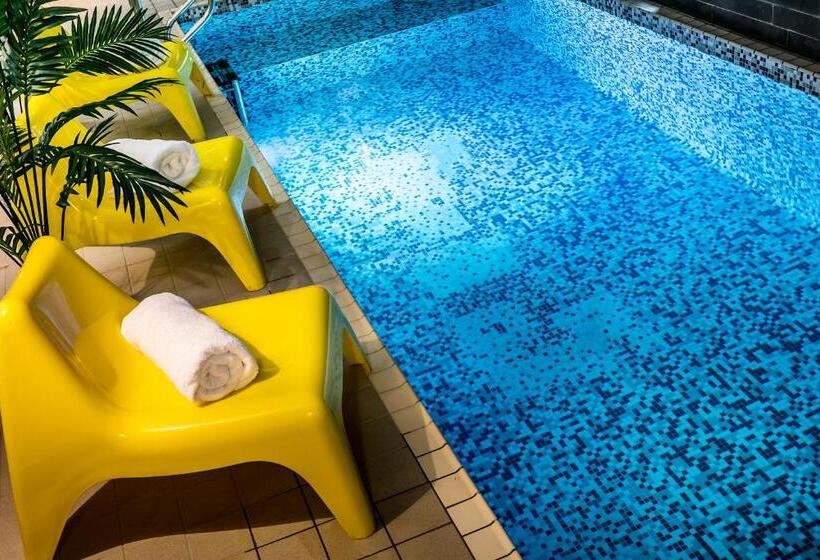 Fotos del hotel Dome House:  25