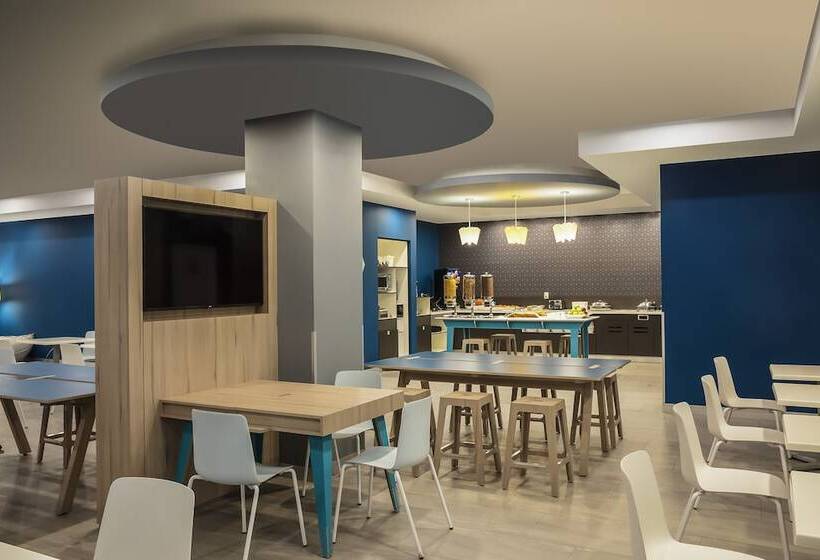 Fotos del hotel One Monterrey Tecnologico:  6