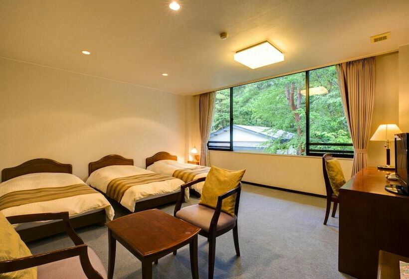 Fotos del hotel Nikko Toshogu Koyoen:  16