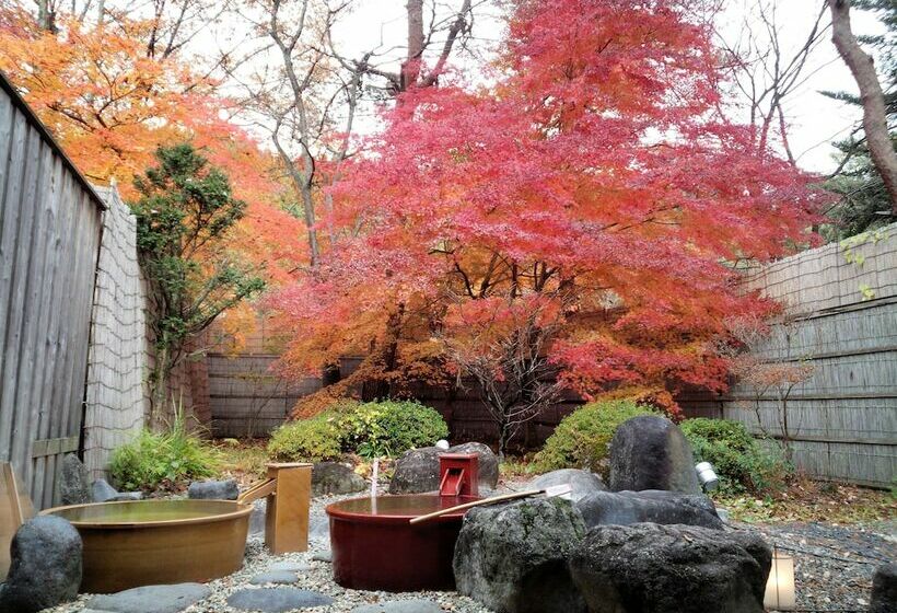 Fotos del hotel Nikko Toshogu Koyoen:  14