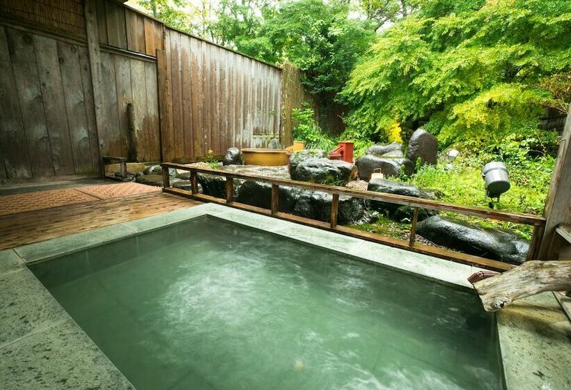 Fotos del hotel Nikko Toshogu Koyoen:  13