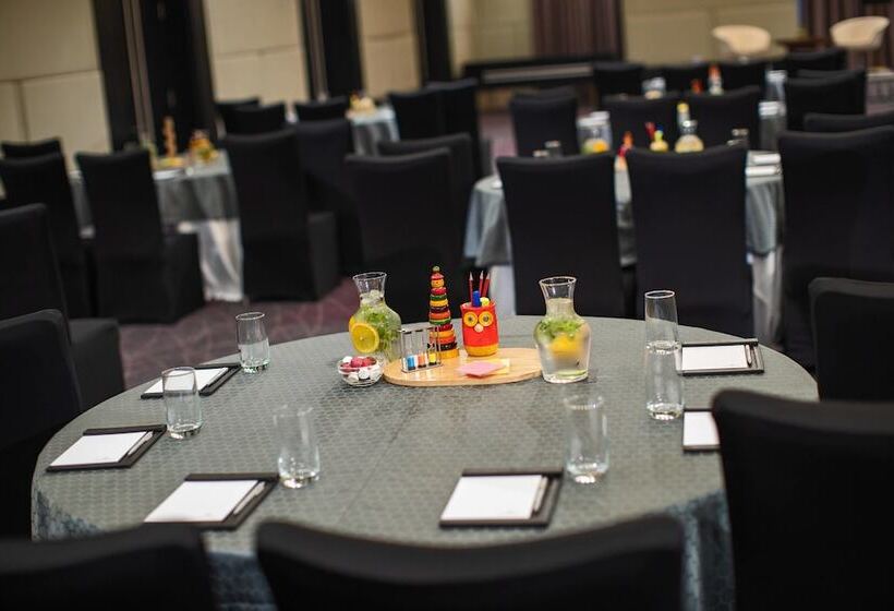 Fotos del hotel Renaissance Bengaluru Race Course:  15