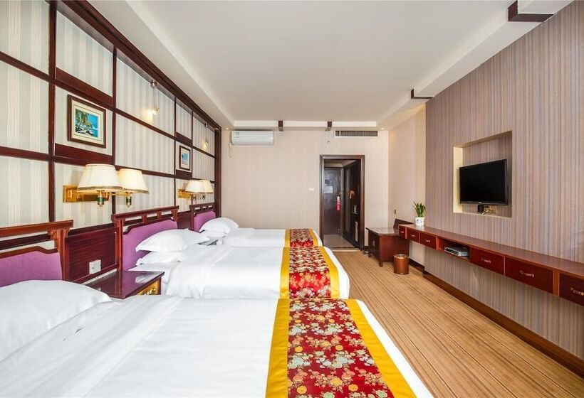 Fotos del hotel Yangshuo New Century  Vip Building:  2