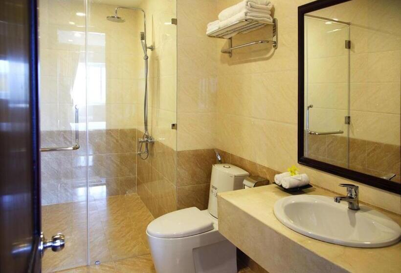 Fotos del hotel Legacy:  14