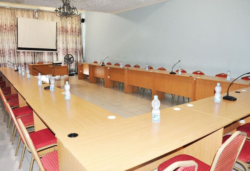 Fotos del hotel Crown Hotel Lilongwe:  13