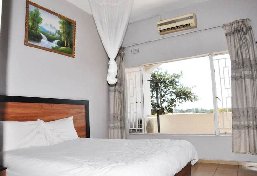 Fotos del hotel Crown Hotel Lilongwe:  2